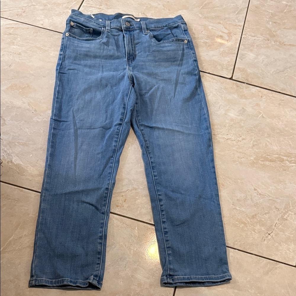 Levi's Women's Straight Leg Blue Jeans